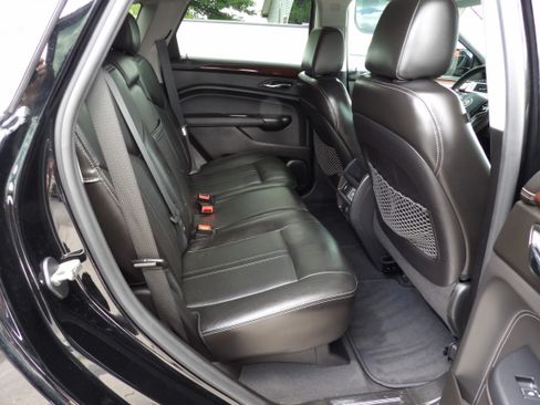 Used 2014 Cadillac SRX FWD Luxury image 20