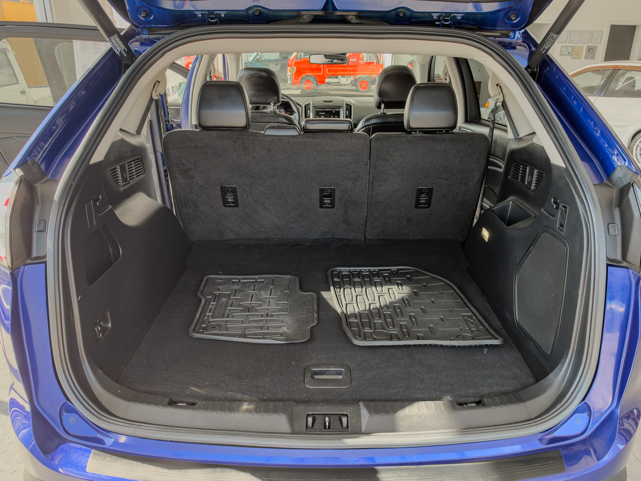 Used 2015 Ford Edge AWD Titanium image 17