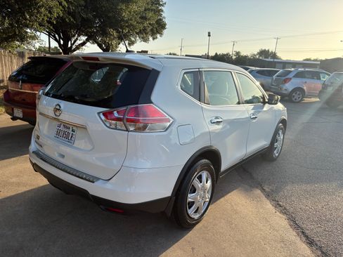 Used 2015 Nissan Rogue FWD image 3