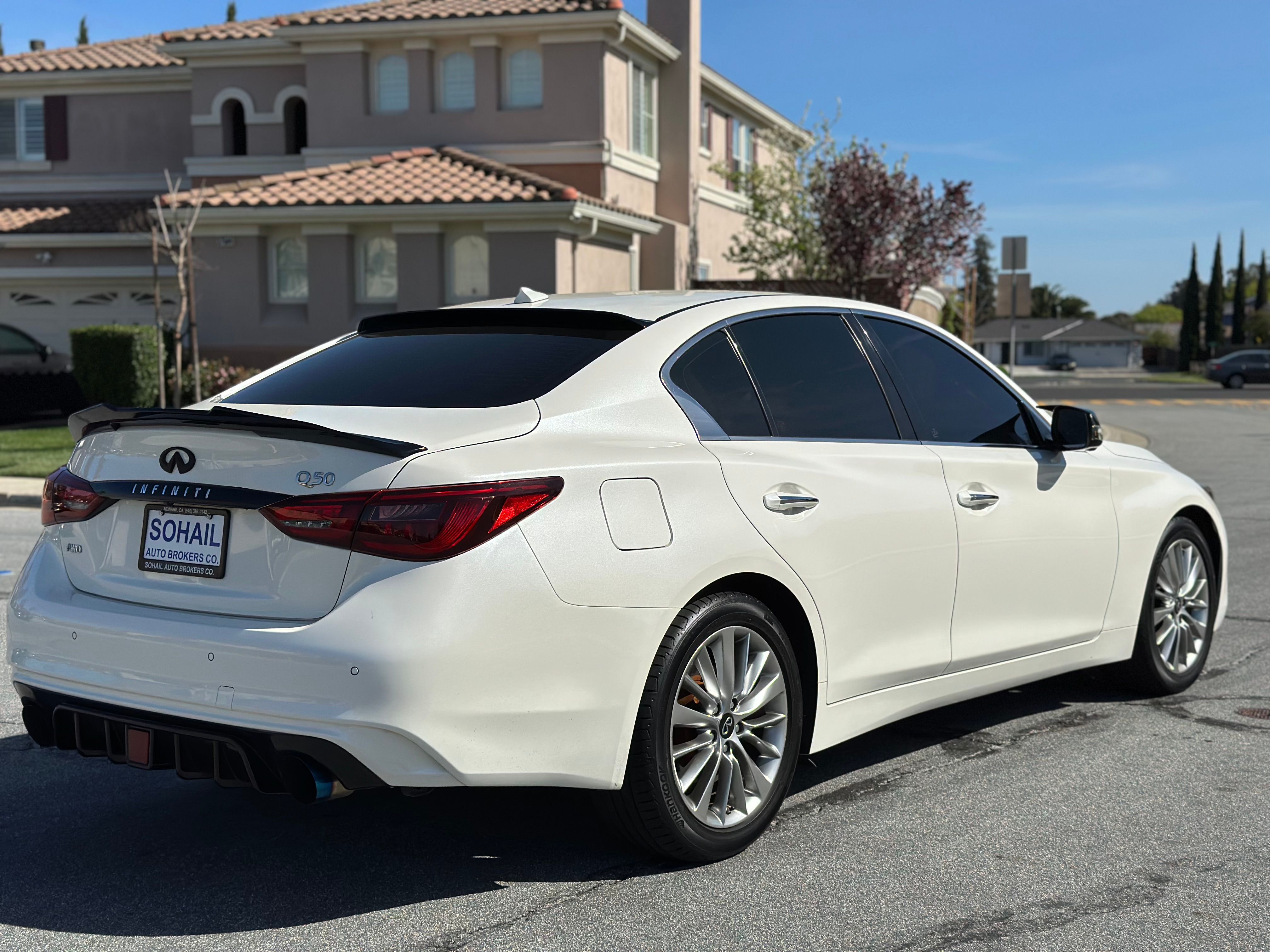 Used 2021 INFINITI Q50 Luxe AWD/4WD image 8