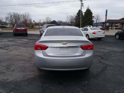 Used 2014 Chevrolet Impala LT image 11