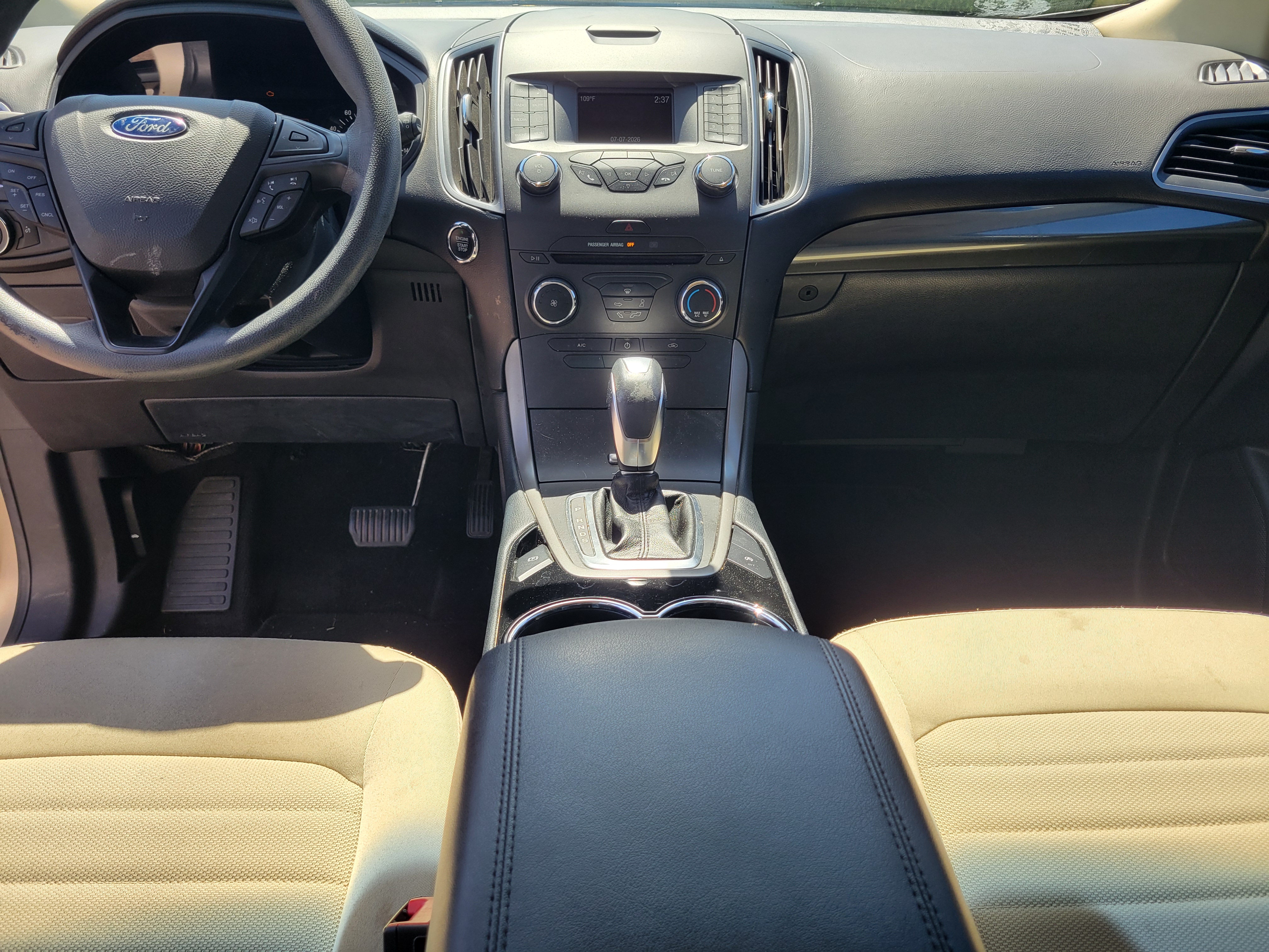 Used 2017 Ford Edge FWD SE image 11