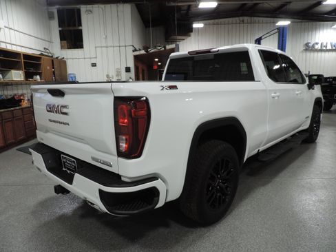 Used 2025 GMC Sierra 1500 Elevation image 27