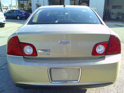 Used 2008 Chevrolet Malibu LS FWD image 4