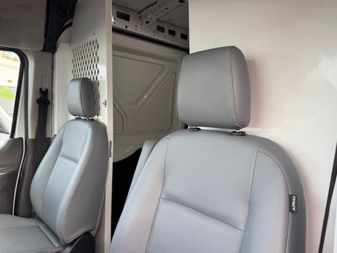Used 2021 Ford Transit 250 image 17