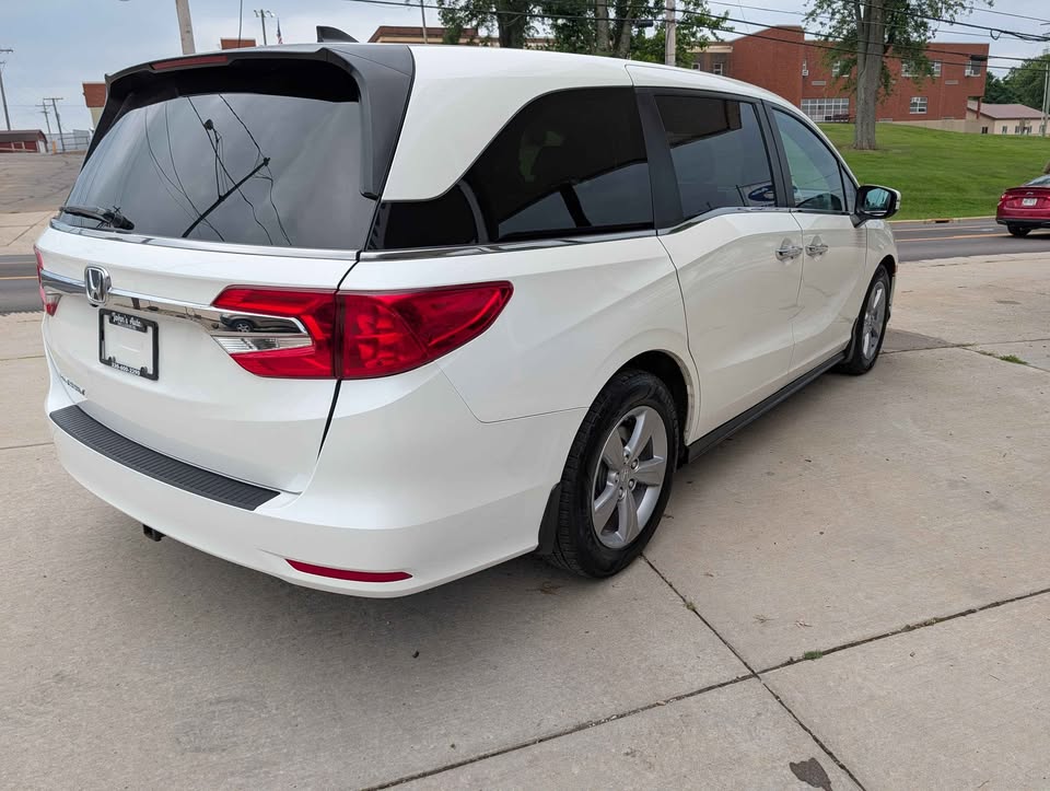 Used 2018 Honda Odyssey EX-L image 4