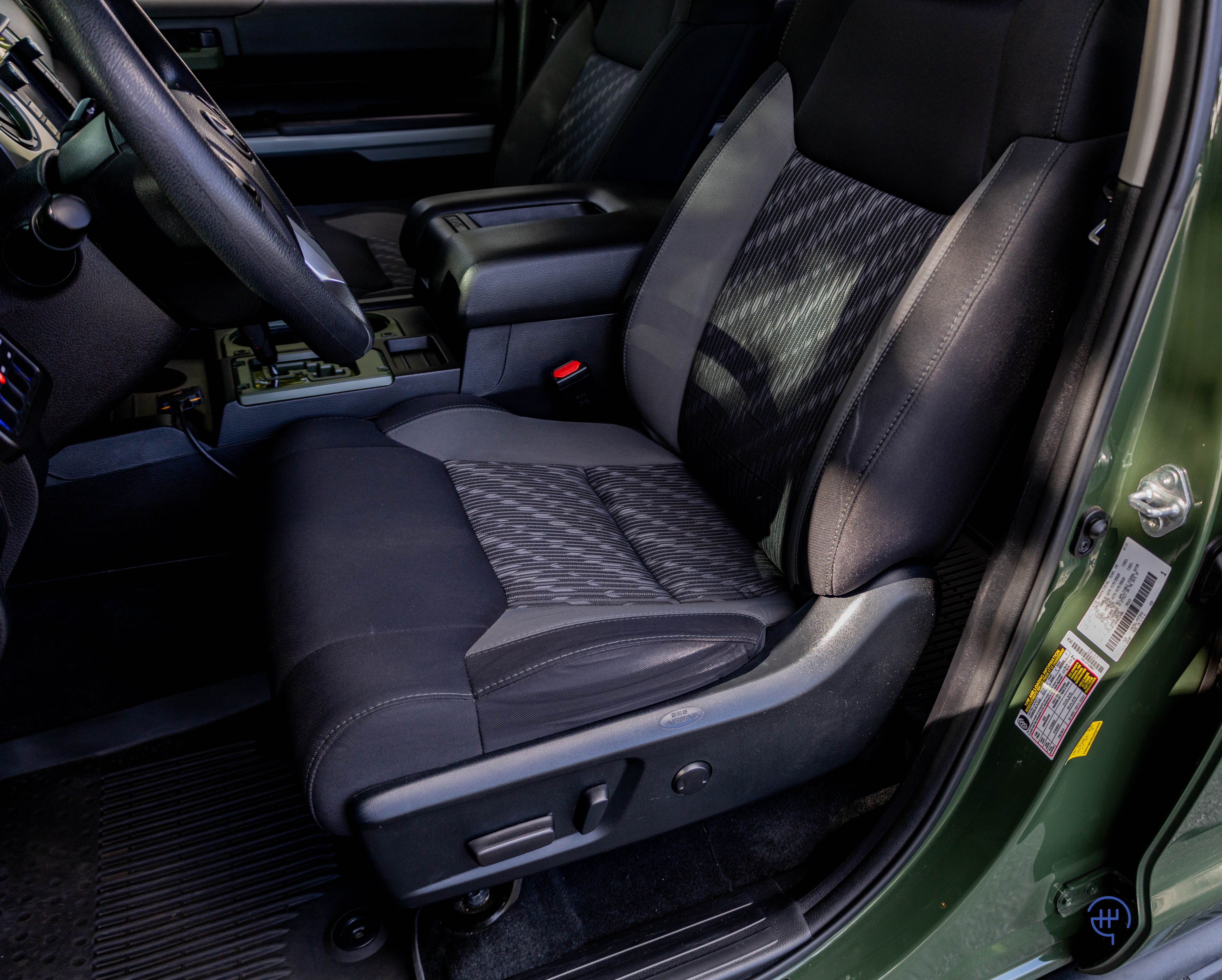 Used 2021 Toyota Tundra 4x4 CrewMax image 28