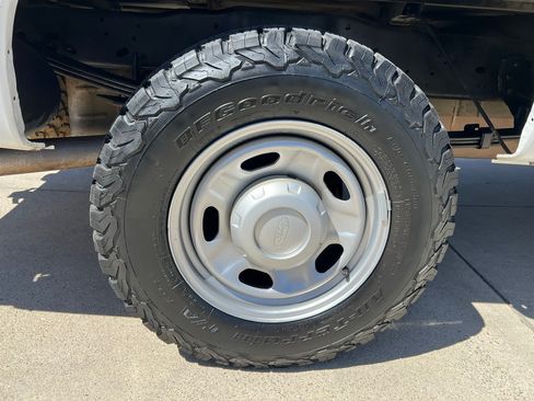 Used 2011 Ford F250 4x4 SuperCab Super Duty image 17