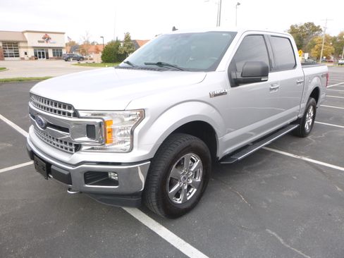 Used 2019 Ford F150 XLT image 2
