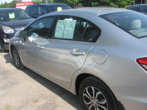 Used 2013 Honda Civic LX Sedan image 6