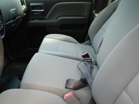 Used 2017 Chevrolet Silverado 2500 image 23