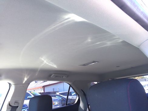 Used 2013 Chevrolet Equinox LT image 29