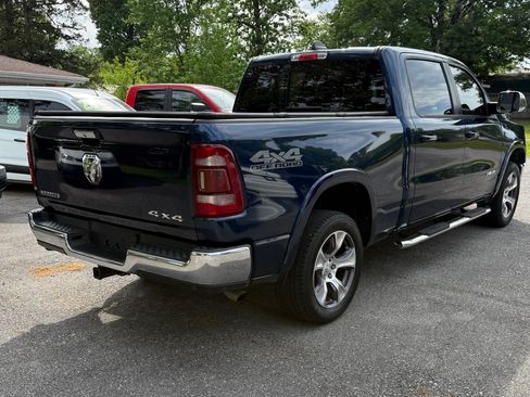 Used 2020 RAM 1500 4x4 Crew Cab Laramie image 3