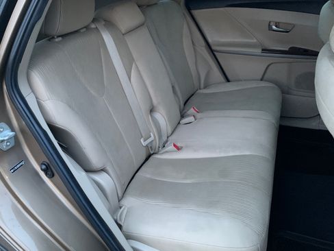 Used 2013 Toyota Venza LE image 17