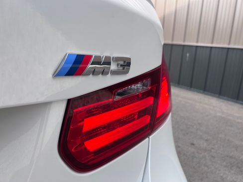 Used 2015 BMW M3 Sedan RWD image 9