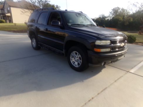 Used 2005 Chevrolet Tahoe Z71 image 7