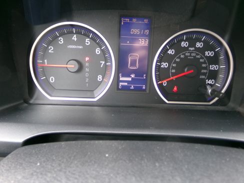 Used 2011 Honda CR-V LX image 18