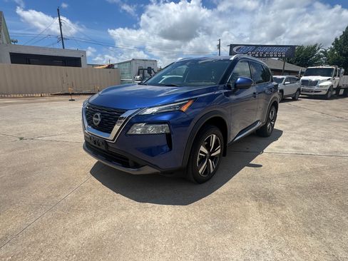 Used 2023 Nissan Rogue FWD SL image 15