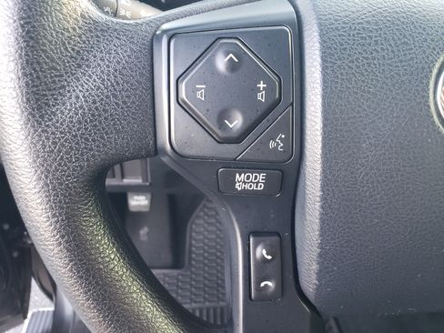 Used 2020 Toyota Tundra SR image 19