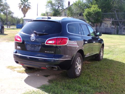Used 2016 Buick Enclave Leather image 4