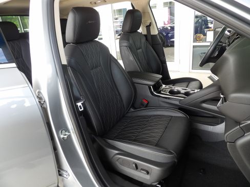 Used 2023 Buick Envision FWD Avenir image 27