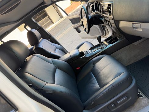 Used 2008 Toyota 4Runner Sport image 30