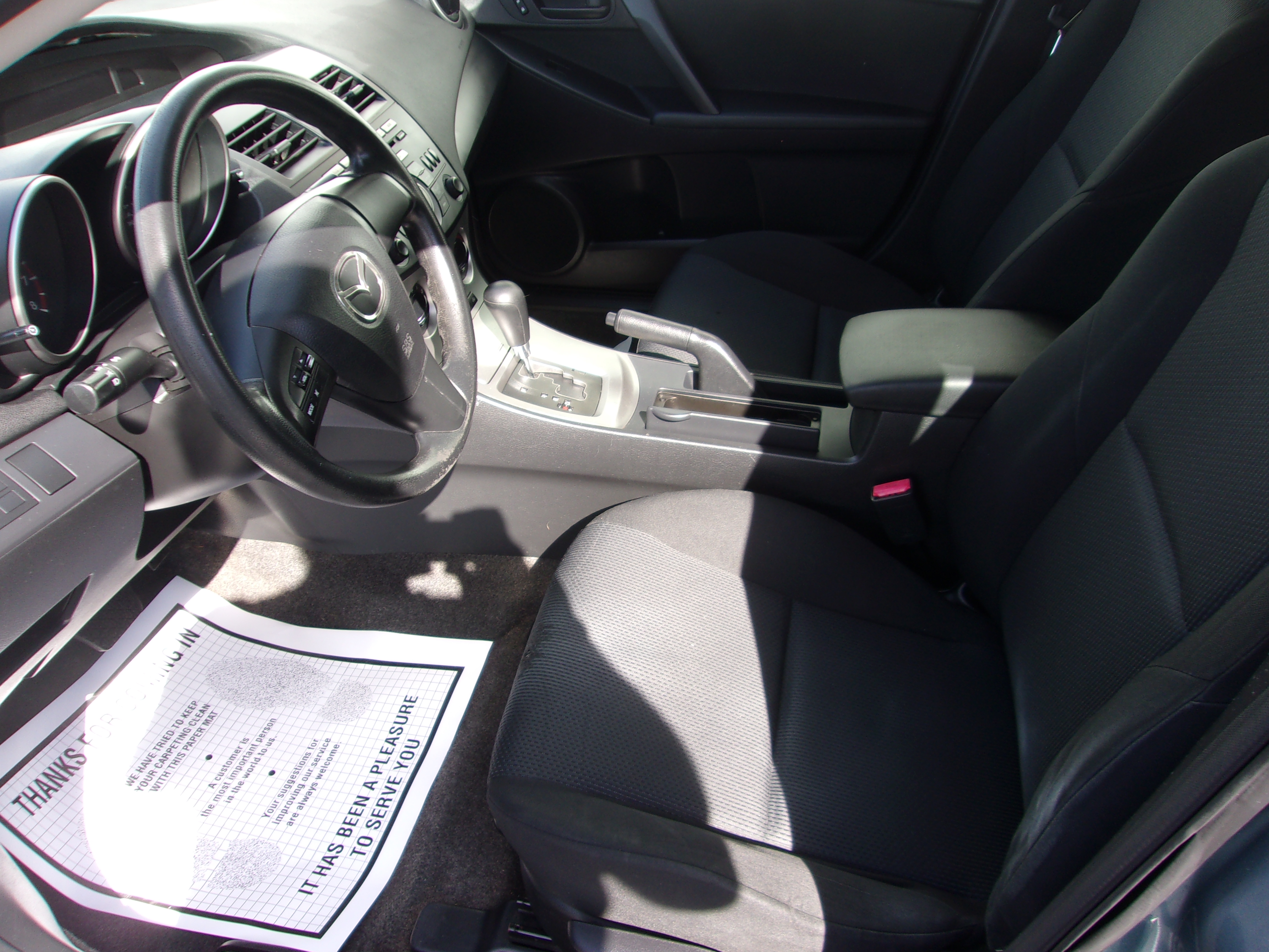 Used 2011 MAZDA MAZDA3 i Sport Sedan FWD image 5
