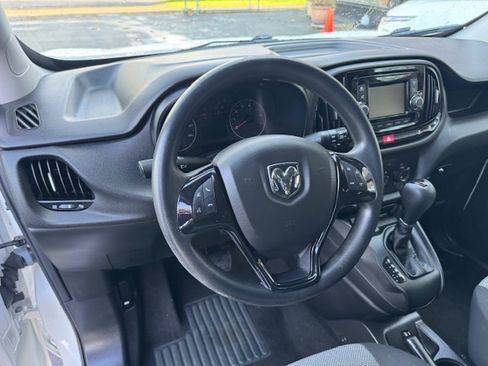 Used 2019 RAM ProMaster City Tradesman image 10