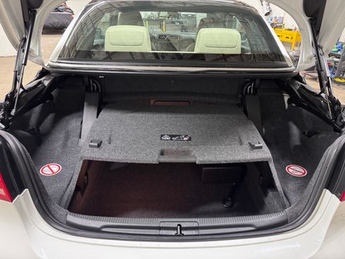 Used 2015 Volkswagen Eos Komfort image 39
