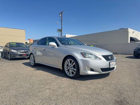 Used 2007 Lexus IS 250 UNAVAIL RWD image 11