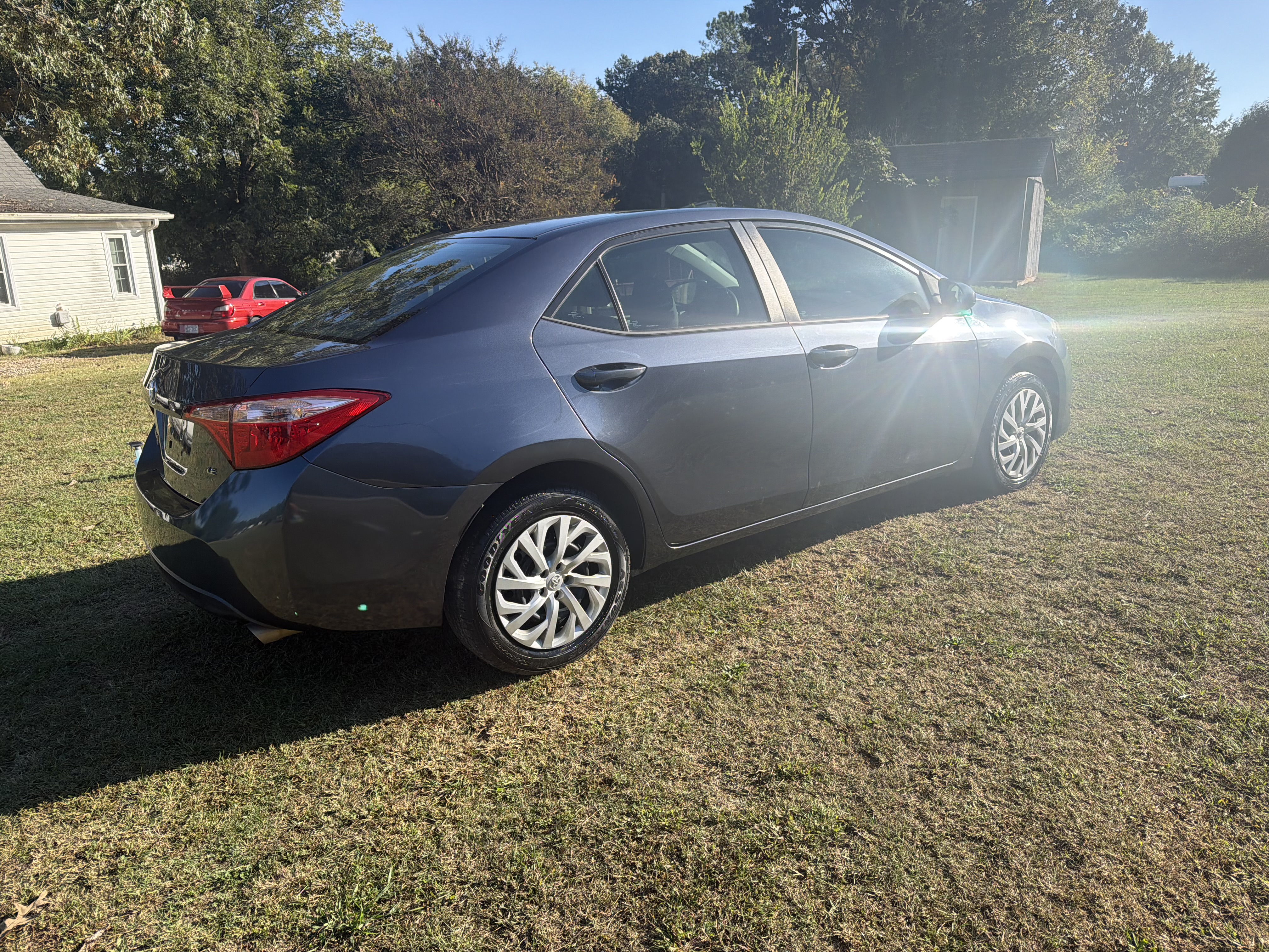 Used 2017 Toyota Corolla LE FWD image 25