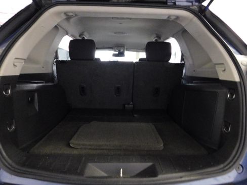 Used 2011 GMC Terrain SLE image 10