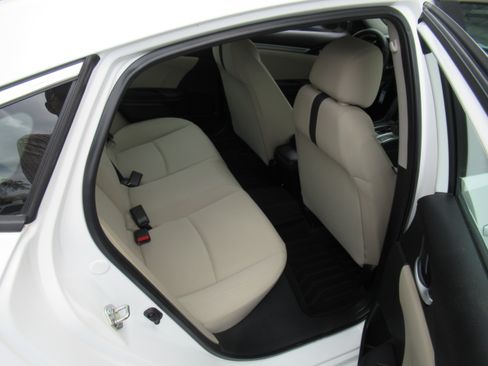 Used 2018 Honda Civic LX Sedan image 21