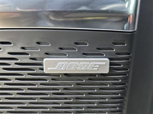 New 2026 GMC Acadia Elevation image 13