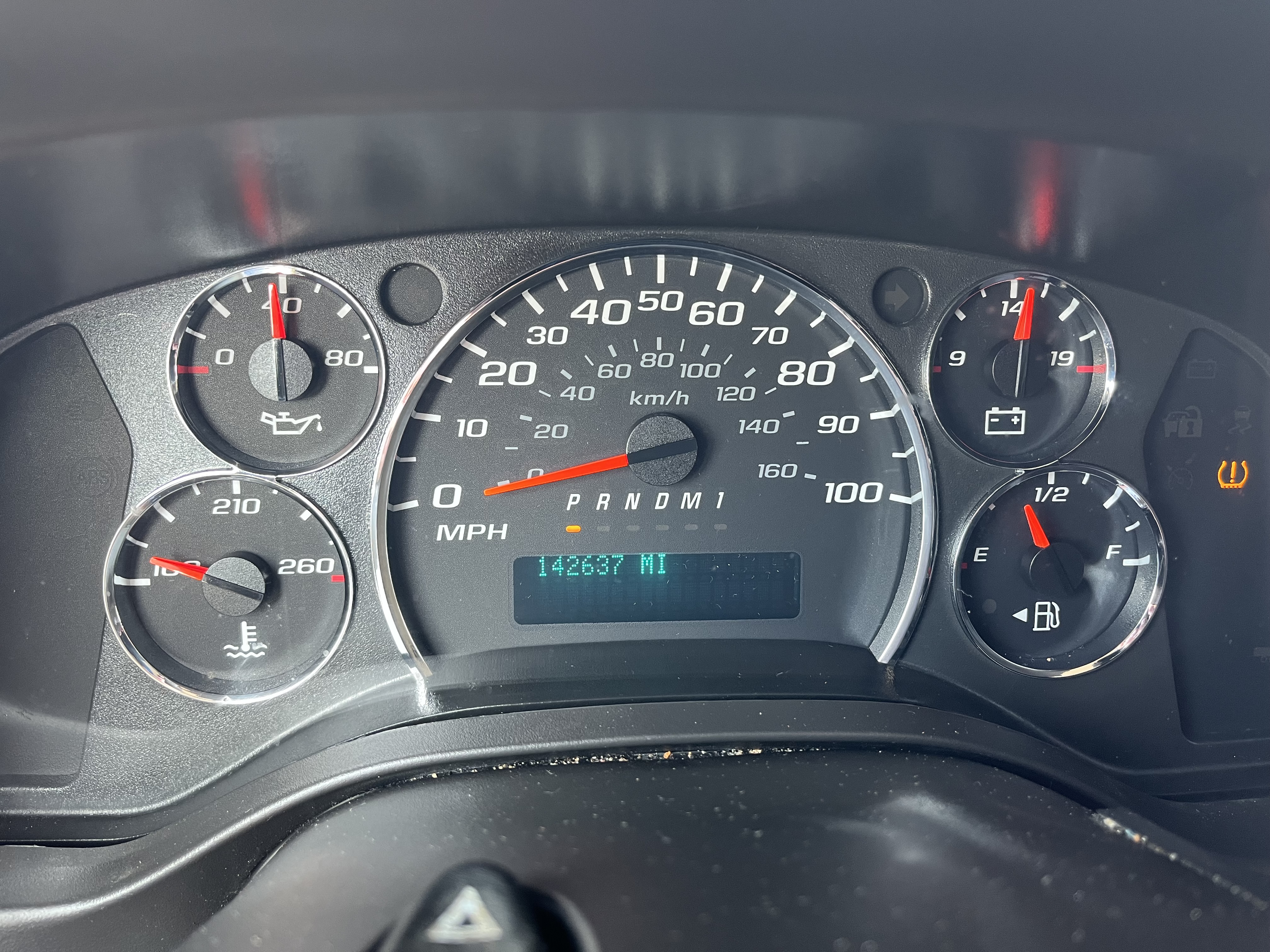 Used 2013 Chevrolet Express 2500 RWD image 9