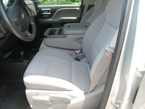 Used 2015 Chevrolet Silverado 2500 image 16
