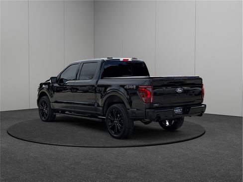 Used 2025 Ford F150 Lariat image 7