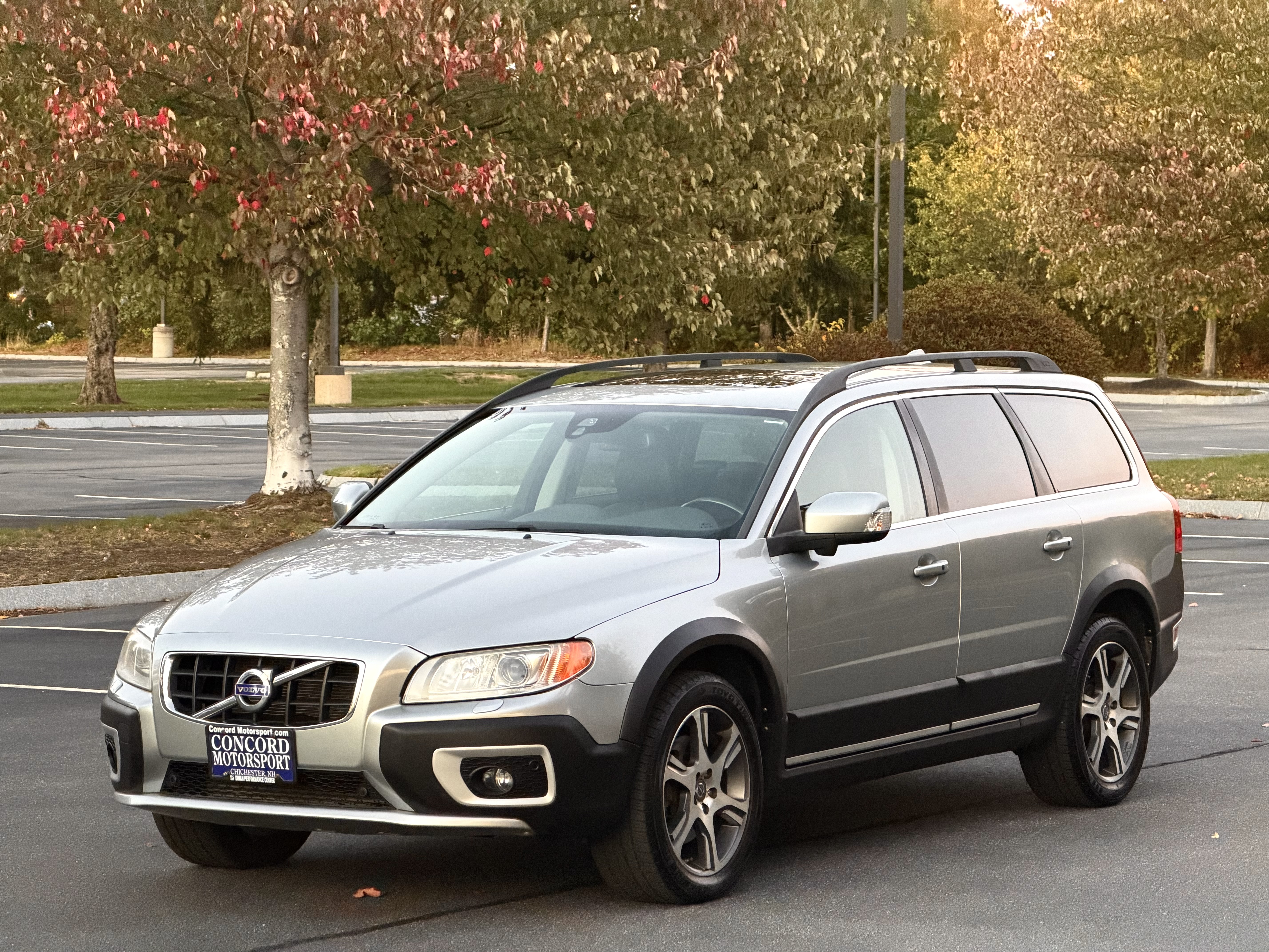 Used 2013 Volvo XC70 T6 AWD image 1