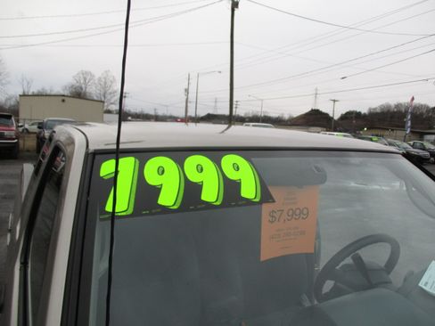 Used 2002 Nissan Frontier XE image 39