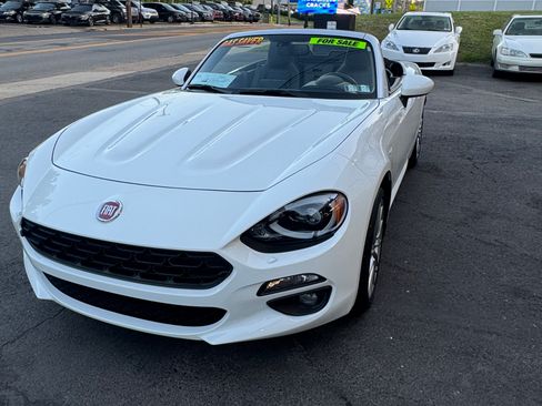 Used 2020 FIAT 124 Spider Lusso Convertible 2D RWD image 9