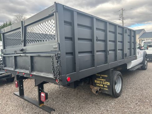 Used 2011 Ford F450 image 2
