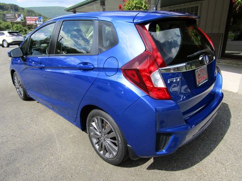 Used 2016 Honda Fit EX image 2