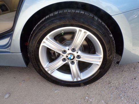 Used 2014 BMW 320i image 9