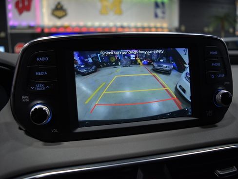Used 2019 Hyundai Santa Fe SEL FWD image 27
