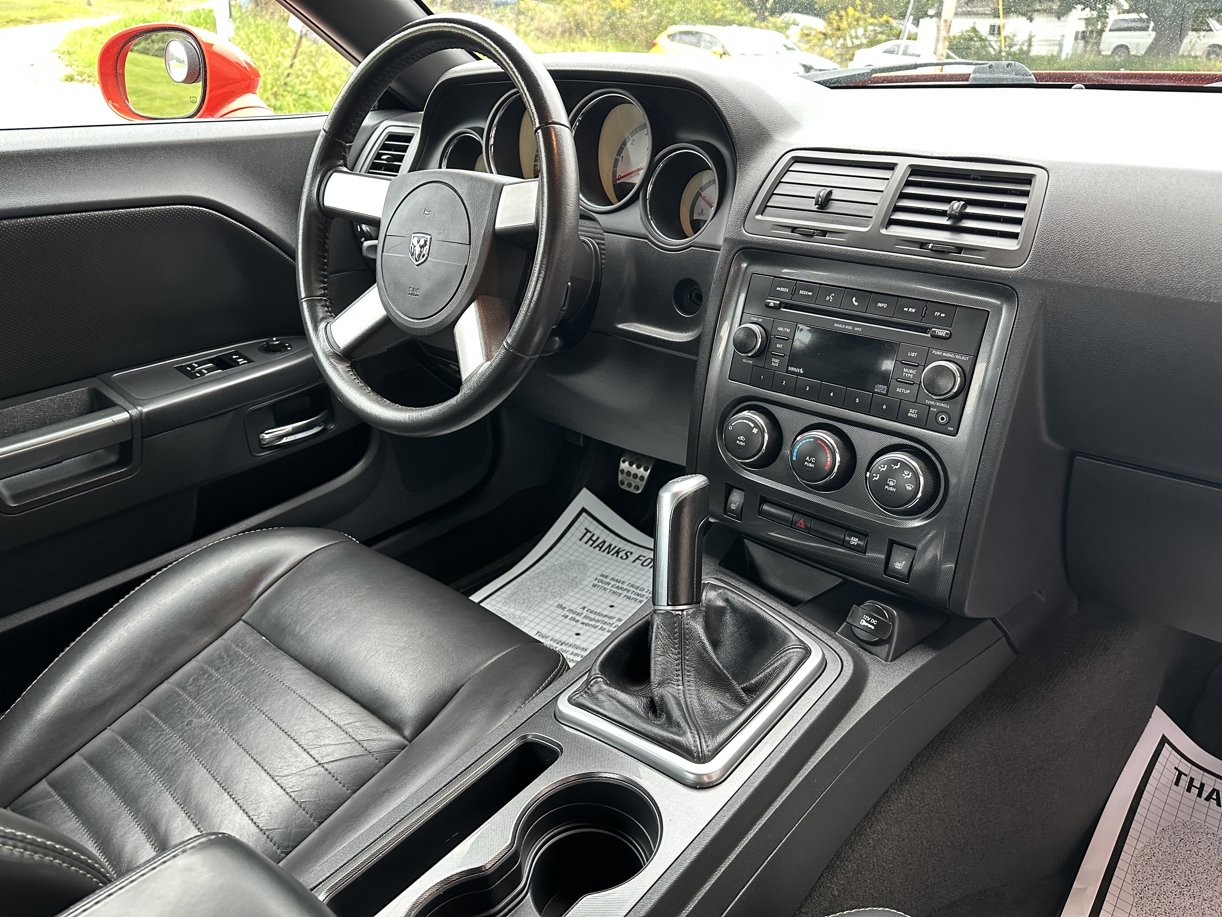 Used 2010 Dodge Challenger R/T RWD image 13