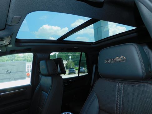 New 2025 Chevrolet Tahoe High Country image 6
