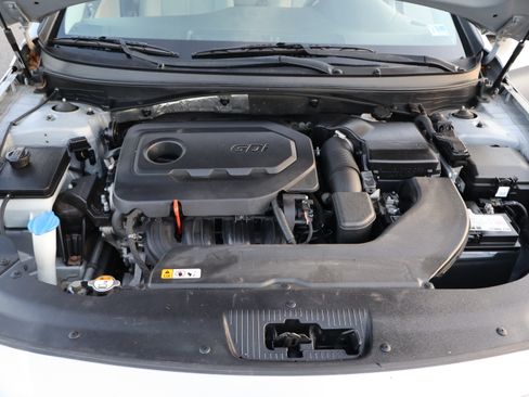 Used 2016 Hyundai Sonata SE image 32