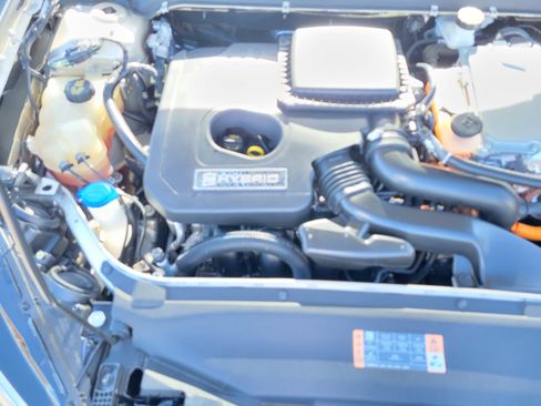 Used 2019 Ford Fusion SE Hybrid FWD image 11