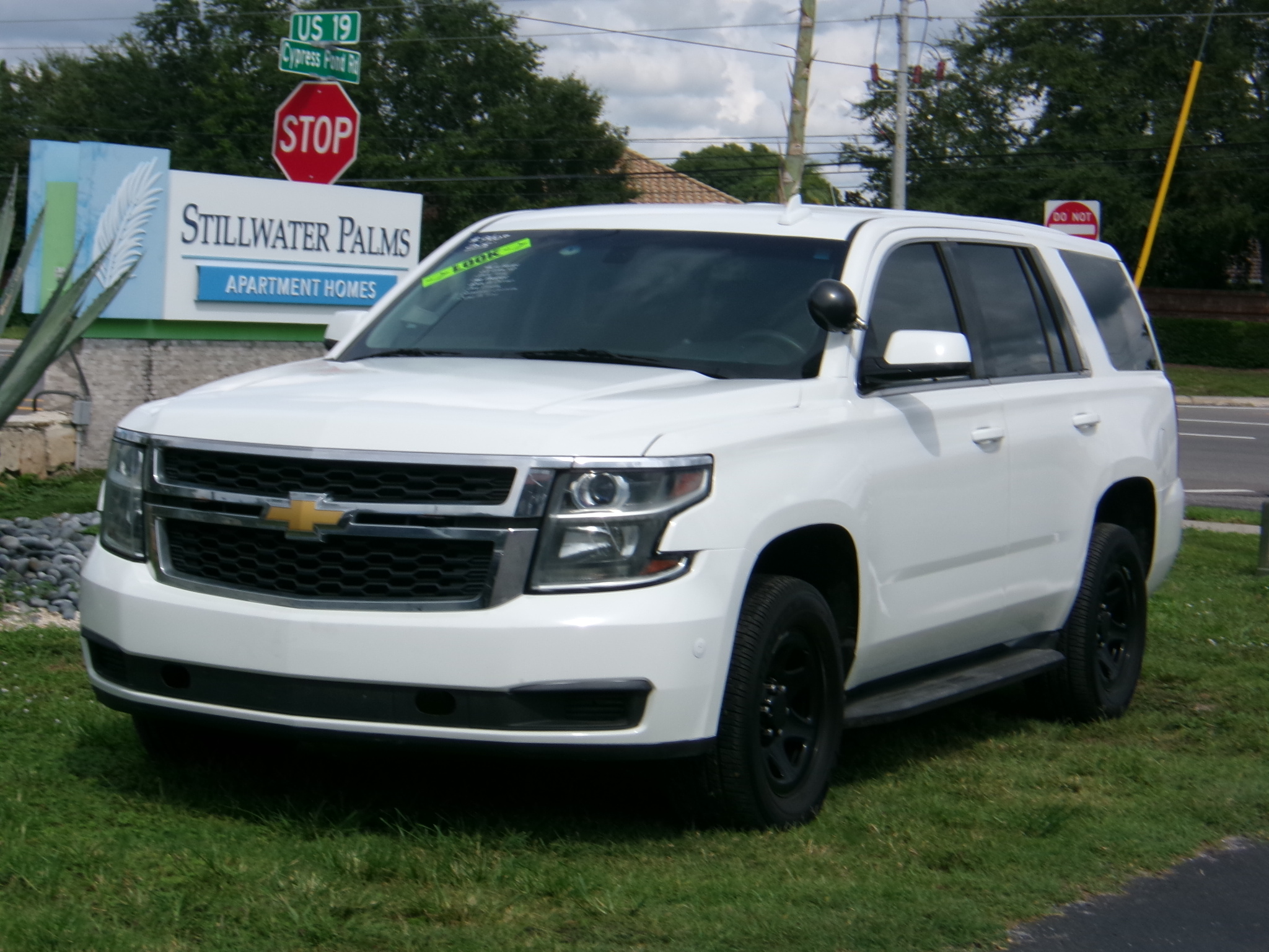 Used 2015 Chevrolet Tahoe 2WD image 1