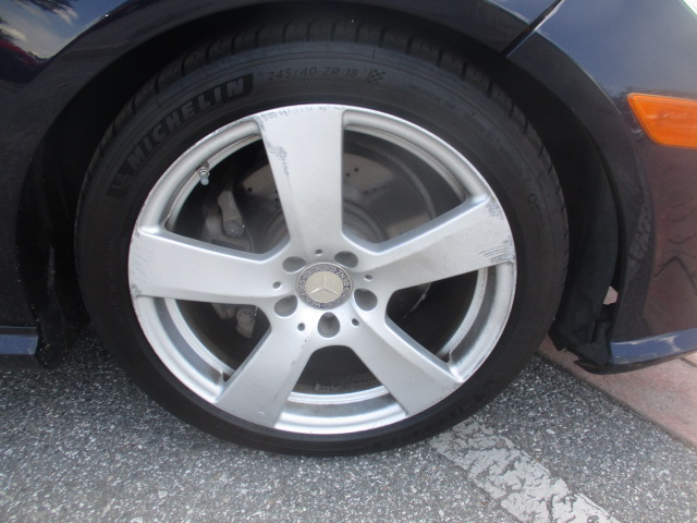 Used 2011 Mercedes-Benz E 350 image 19